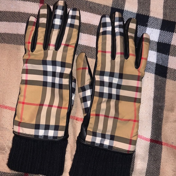 burberry gloves